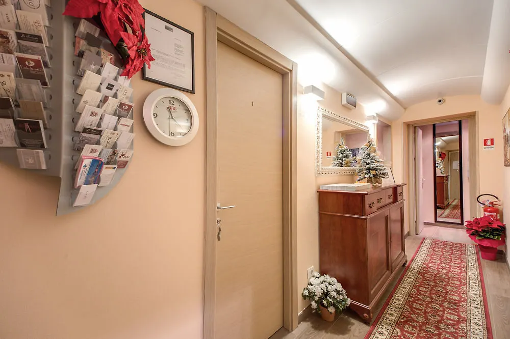 Rome55 - Piazza Di Spagna 3*, Рим