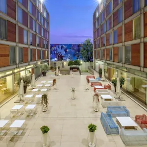 Doubletree By Hilton 4* מילאנו