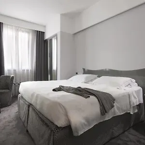 Berna 4* מילאנו